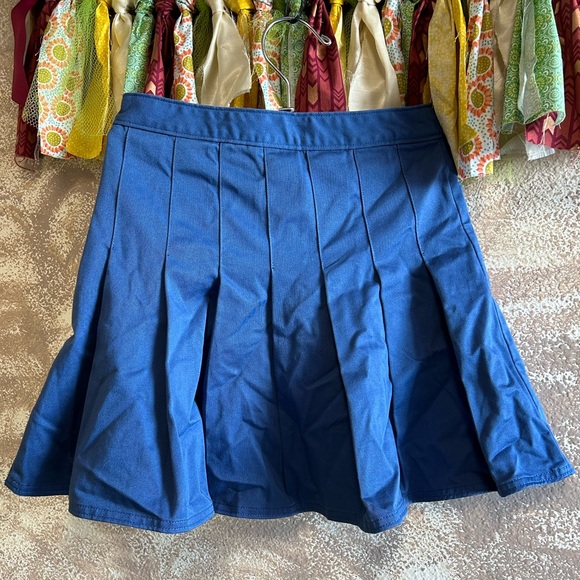 Vans Blue Pleated Skirt - Picture 2 of 7